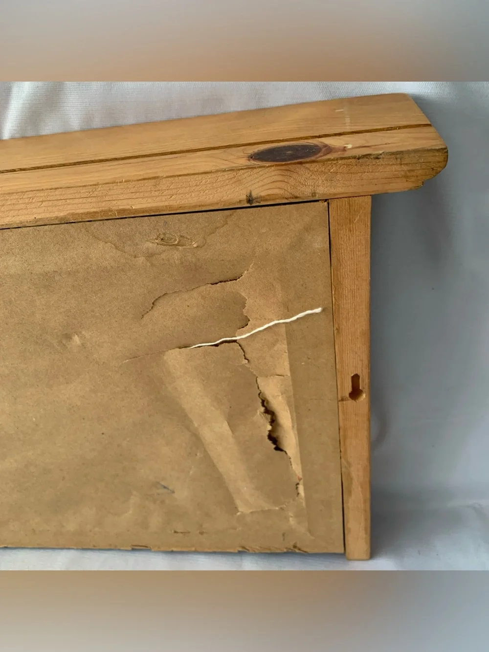 Vintage Countryside Farmhouse Style  Crafted 19” Pine Wood Shelf 5 Key Holder